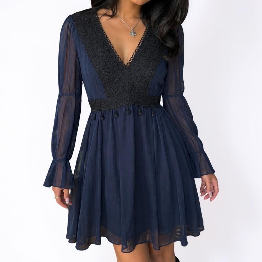 Y2K Nanette Lepore Silk Crochet Empire Waist Mini Dress Size 4